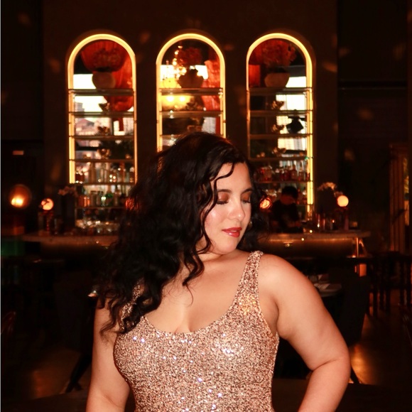 Elegant Gold Sequin Maxi Dress - Picture 6 of 7